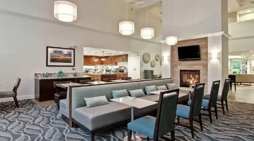 Homewood Suites by Hilton Newark - Cranford Ăn uống Photos
