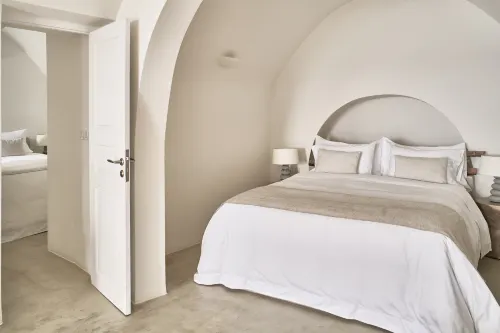 Mystique, a Luxury Collection Hotel, Santorini Photos