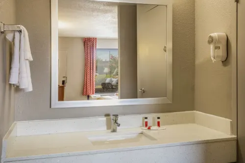 Days Inn by Wyndham Wilson Photos