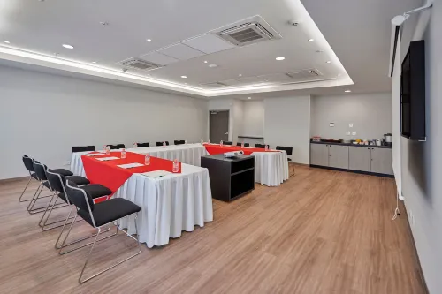City Express Junior by Marriott Bogota Aeropuerto Espaces Affaires Photos