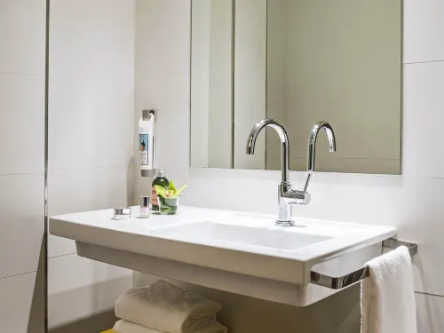 Ibis Styles Barcelona Centre Camere Photos
