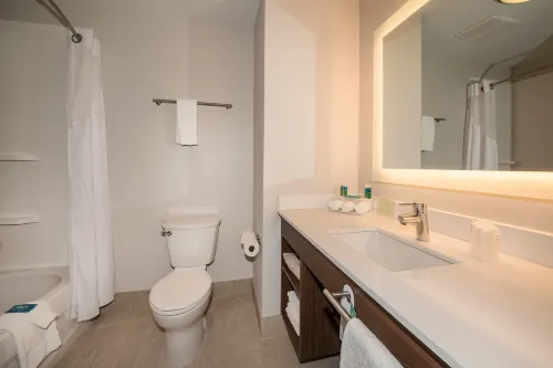 Holiday Inn Express & Suites Victoria - Colwood Chambres Photos