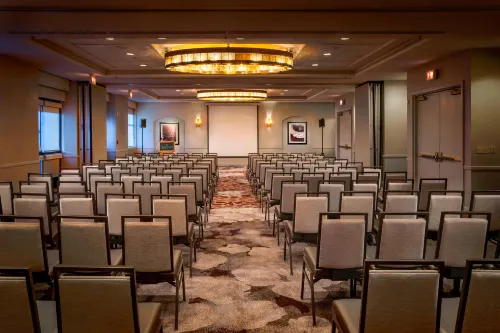 Chicago Marriott Suites Deerfield Business Photos