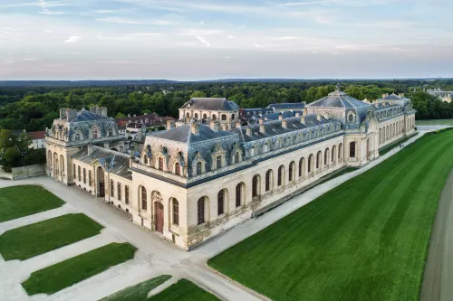 InterContinental Chantilly Chateau Mont Royal Featured Photos