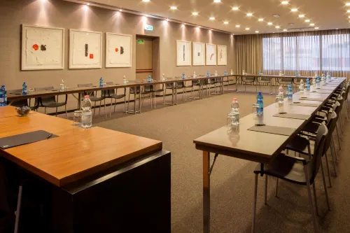 AC Hotel Brescia Business Photos