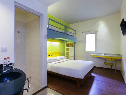 ibis budget Jakarta Menteng Kamar Photos