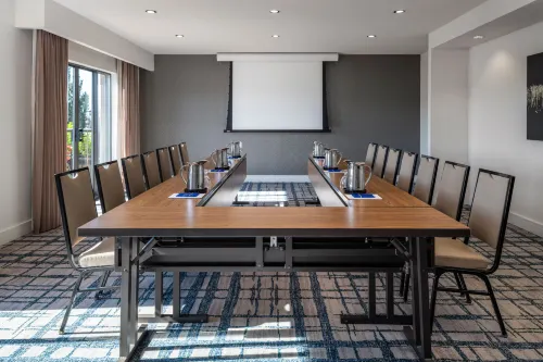 Delta Hotels Victoria Ocean Pointe Resort Business Facilities Photos