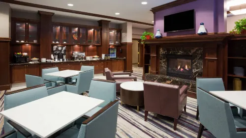 Sheraton St. Paul Woodbury Hotel Restauration Photos