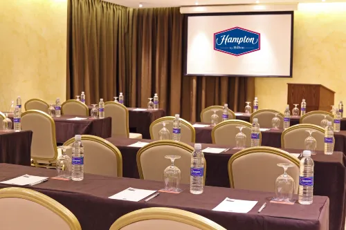 Hampton Inn by Hilton Panama Affärsfaciliteter Photos