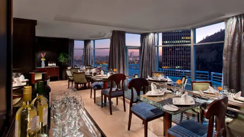 Sheraton Santiago Hotel and Convention Center Restauranger Photos