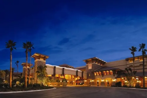 Fairfield Inn & Suites San Bernardino Exterior Photos