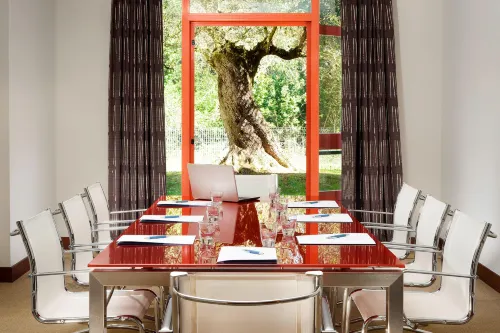Four Points by Sheraton Siena Espaces Affaires Photos