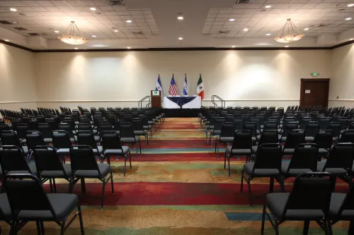 Holiday Inn San Salvador Business Facilities Photos