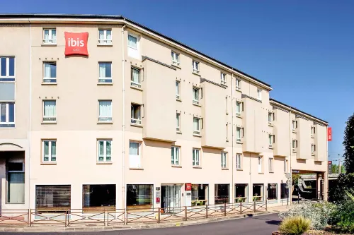 Hotel ibis Poissy. À ne pas manquer Photos