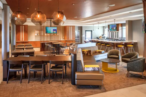 SpringHill Suites by Marriott The Dunes On Monterey Bay Restauration Photos