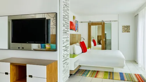 Royal Palm South Beach Miami, a Tribute Portfolio Resort Rooms Photos