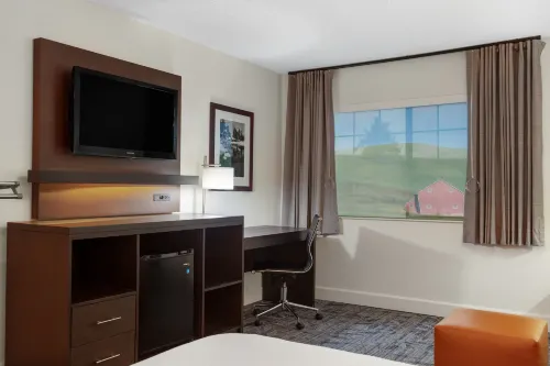 Ramada by Wyndham Spokane Airport Photos