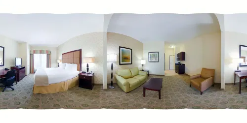 Holiday Inn Express & Suites Dallas East - Fair Park Photos