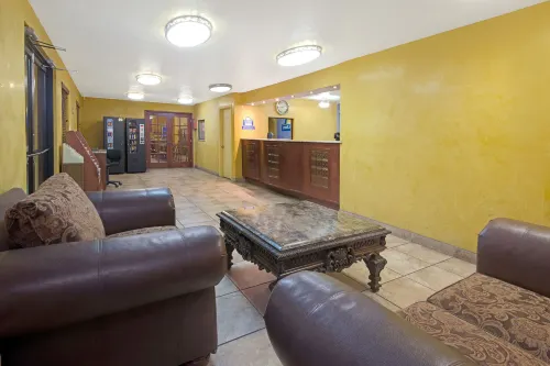 Days Inn by Wyndham East Albuquerque Öffentliche Flächen Photos