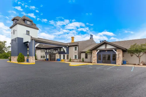 Wingate by Wyndham South Bend/Notre Dame Exterior Photos