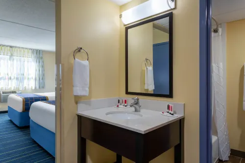 Days Inn by Wyndham Augusta Rooms Photos