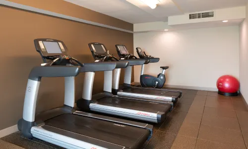 DoubleTree by Hilton Hotel and Suites Charleston Airport Здоровье и отдых Photos
