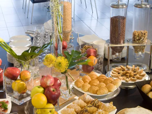 Novotel Milano Malpensa Airport Питание Photos