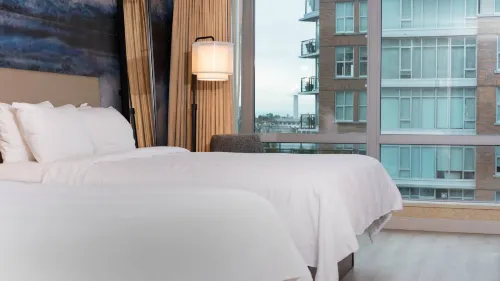 Victoria Marriott Inner Harbour Rooms Photos