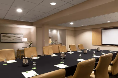 Holiday Inn St Louis SW - Route 66 Business Facilities Photos