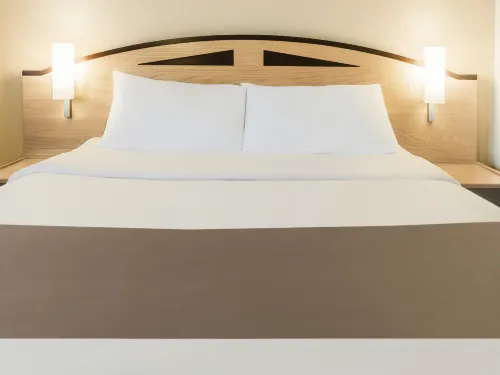 Ibis Chesterfield North - Barlborough Huoneet Photos