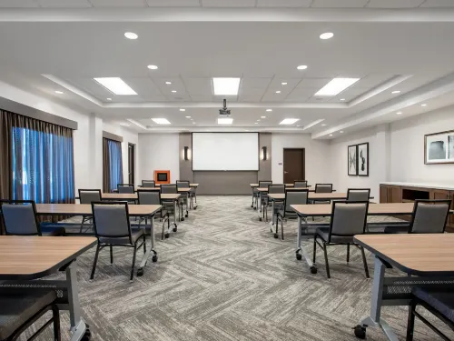 Hyatt Place Austin Airport Бизнес-удобства Photos