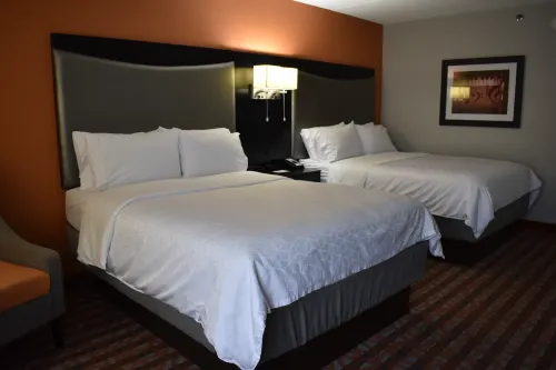 Holiday Inn Express & Suites Nashville Southeast - Antioch Photos