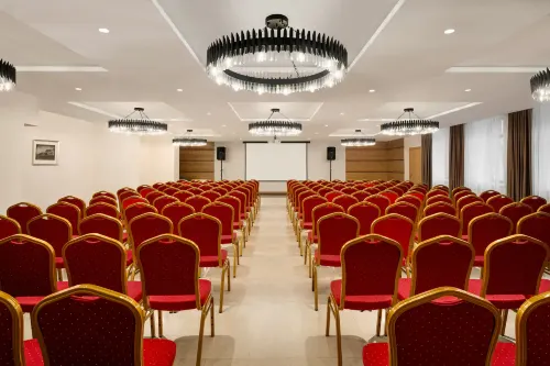 Ramada by Wyndham Astana Business Facilities Photos