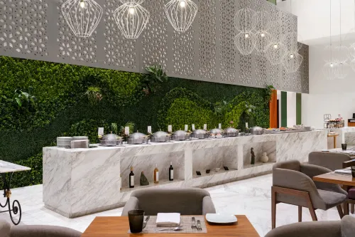 Wyndham Monterrey Ambassador Centro Dining Photos