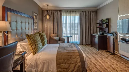 InterContinental Hotels Johannesburg O.R.Tambo Airport Zimmer Photos