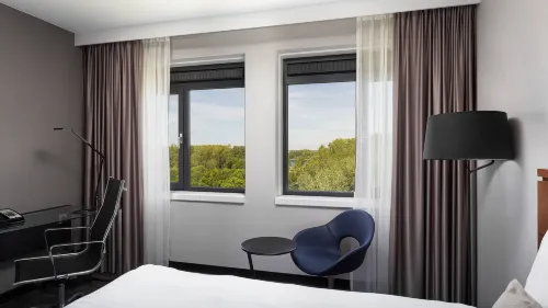 Courtyard Amsterdam Airport Rooms Photos