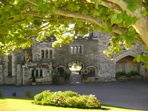 Ashdown Park Hotel Exterior Photos