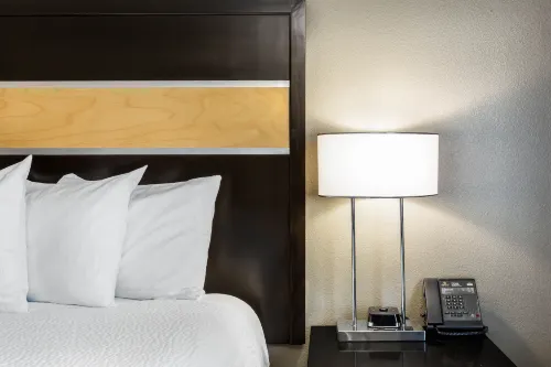 La Quinta Inn & Suites by Wyndham San Diego Mission Bay Photos