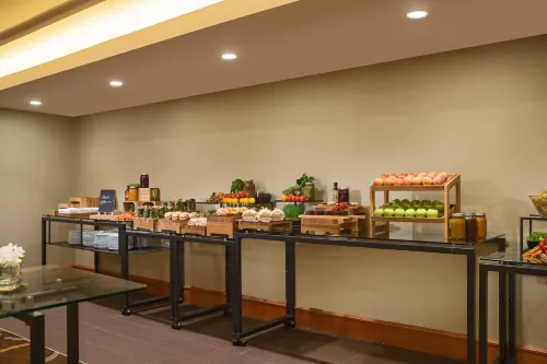 Calgary Marriott Downtown Hotel Restauration Photos