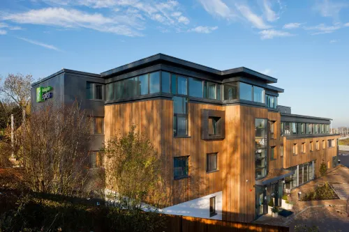 Holiday Inn Express Cambridge-Duxford M11, Jct.10 Exterior Photos