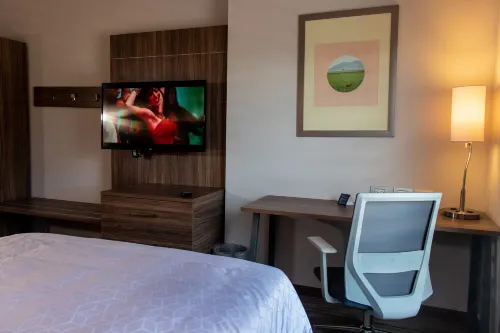 Holiday Inn Express Guaymas Photos