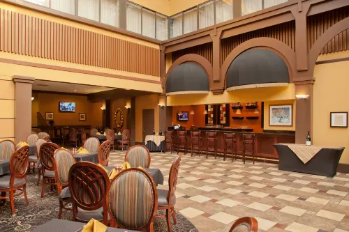 The Rockville Hotel, a Ramada by Wyndham Dining Photos