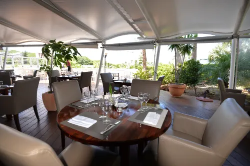 Hilton Noumea la Promenade Residences Dining Photos