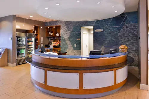SpringHill Suites Corona Riverside Espaces publics Photos