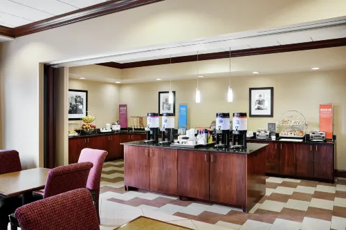 Hampton Inn Indianapolis Northwest - Park 100 Restauration Photos
