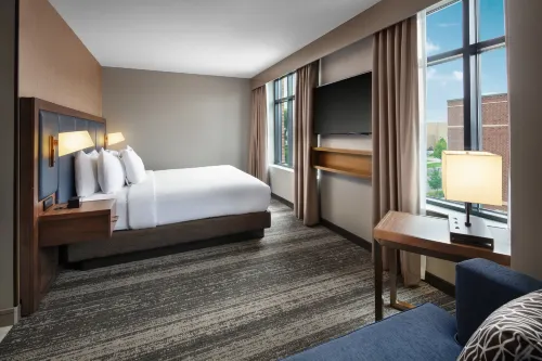 Embassy Suites by Hilton South Bend at Notre Dame Rooms Photos