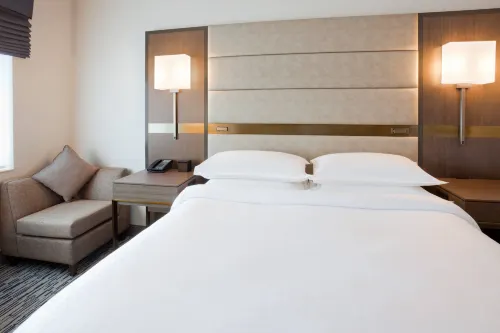 Sheraton St. Paul Woodbury Hotel Photos