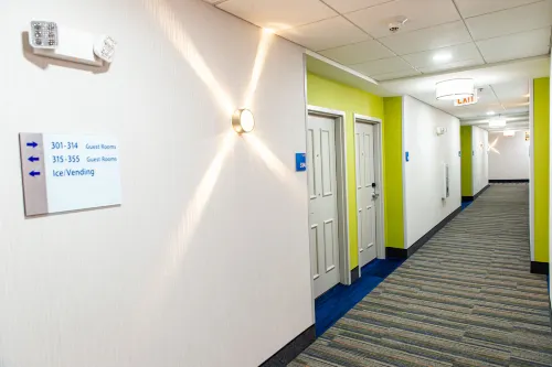 Holiday Inn Express Columbus - Dublin Public Areas Photos