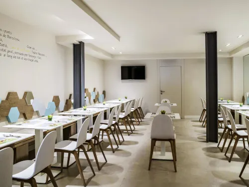 Ibis Styles Barcelona Centre Ristorazione Photos