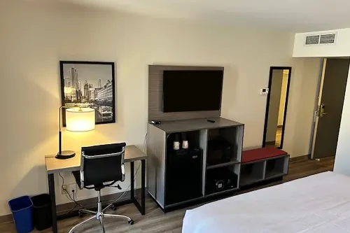 Ramada by Wyndham Milwaukee Chambres Photos
